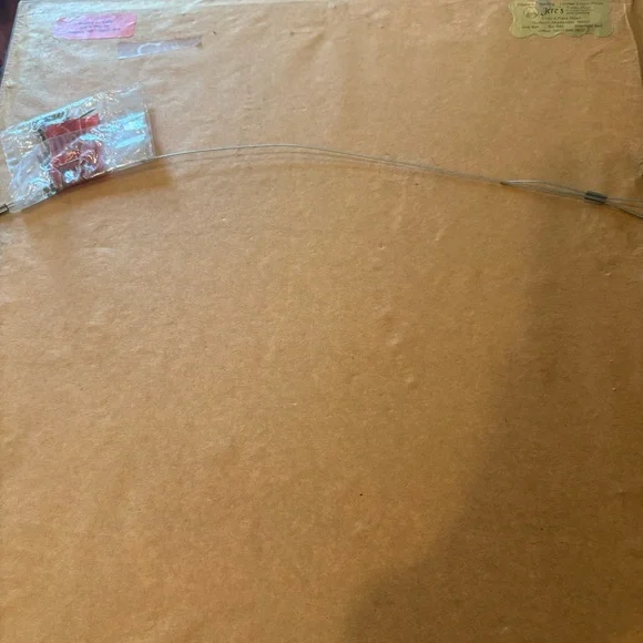 VTG Floral Crewel Embroidery Wall Art - Picture 5 of 8